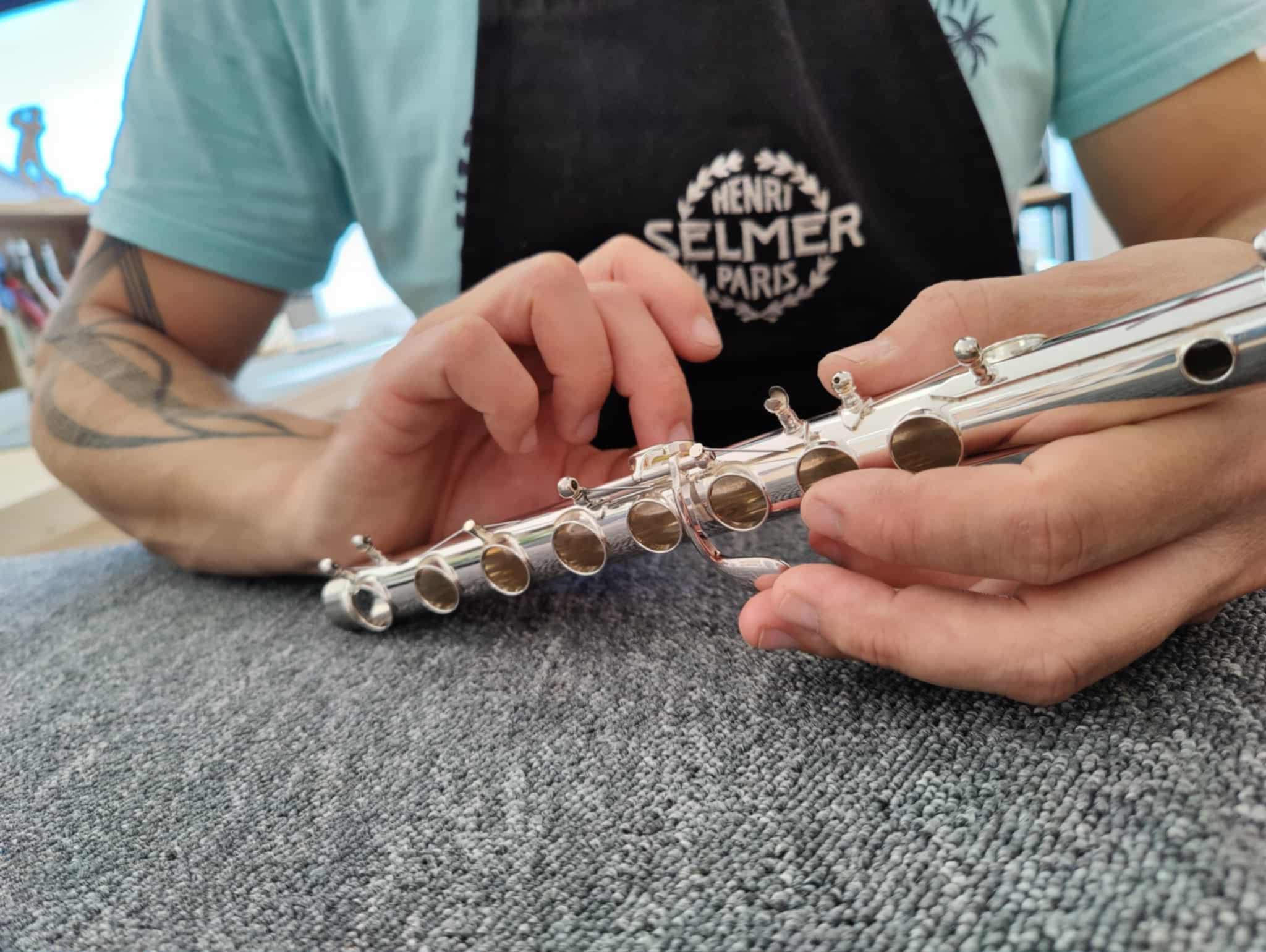 Révision d'une flûte traversière par Sylvain Lecocq, Pessac 2025